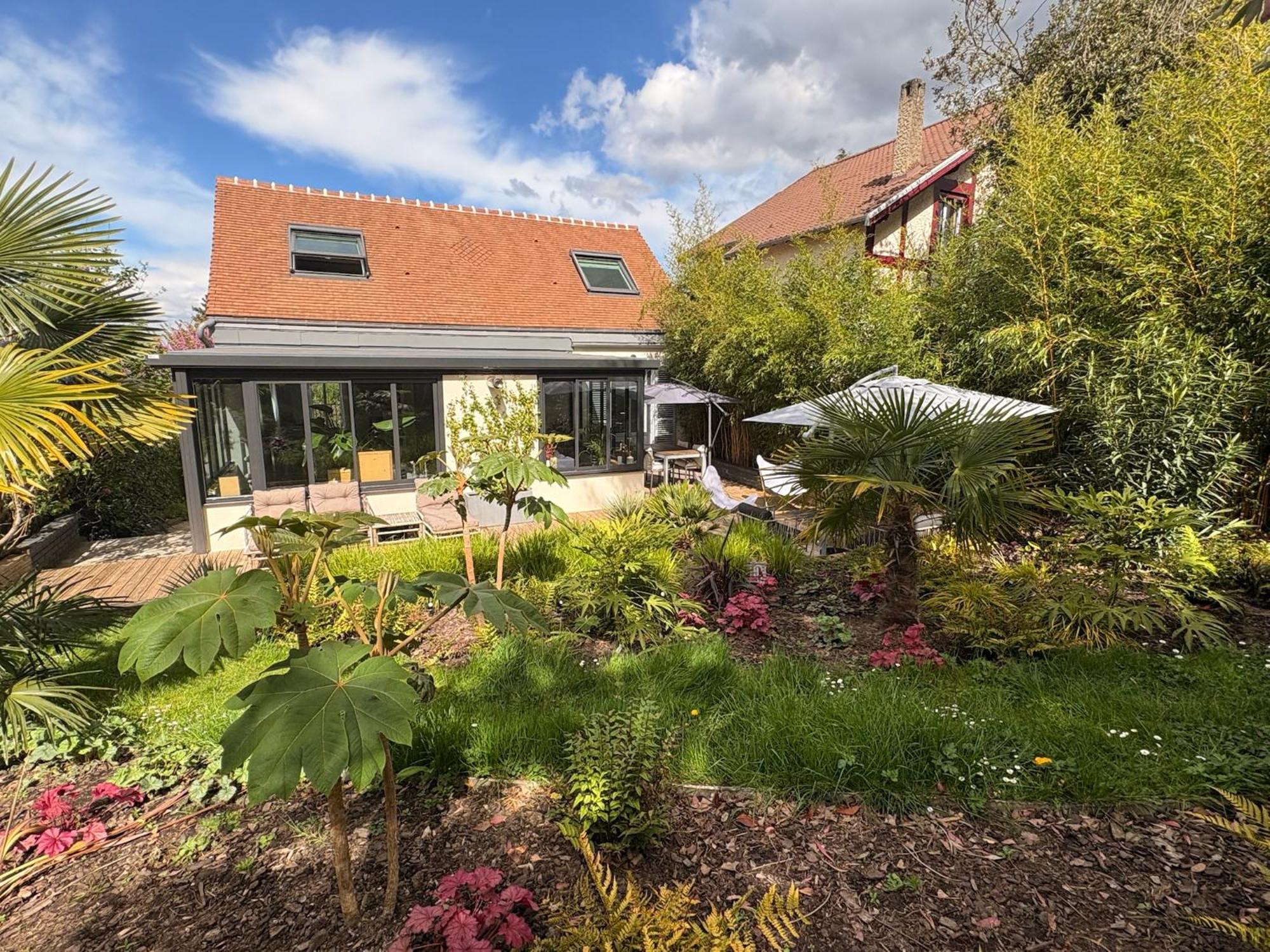 Villa A Louveciennes Zewnętrze zdjęcie